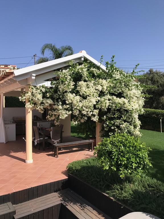 Casa Mocho Branco Bed & Breakfast Loule Luaran gambar